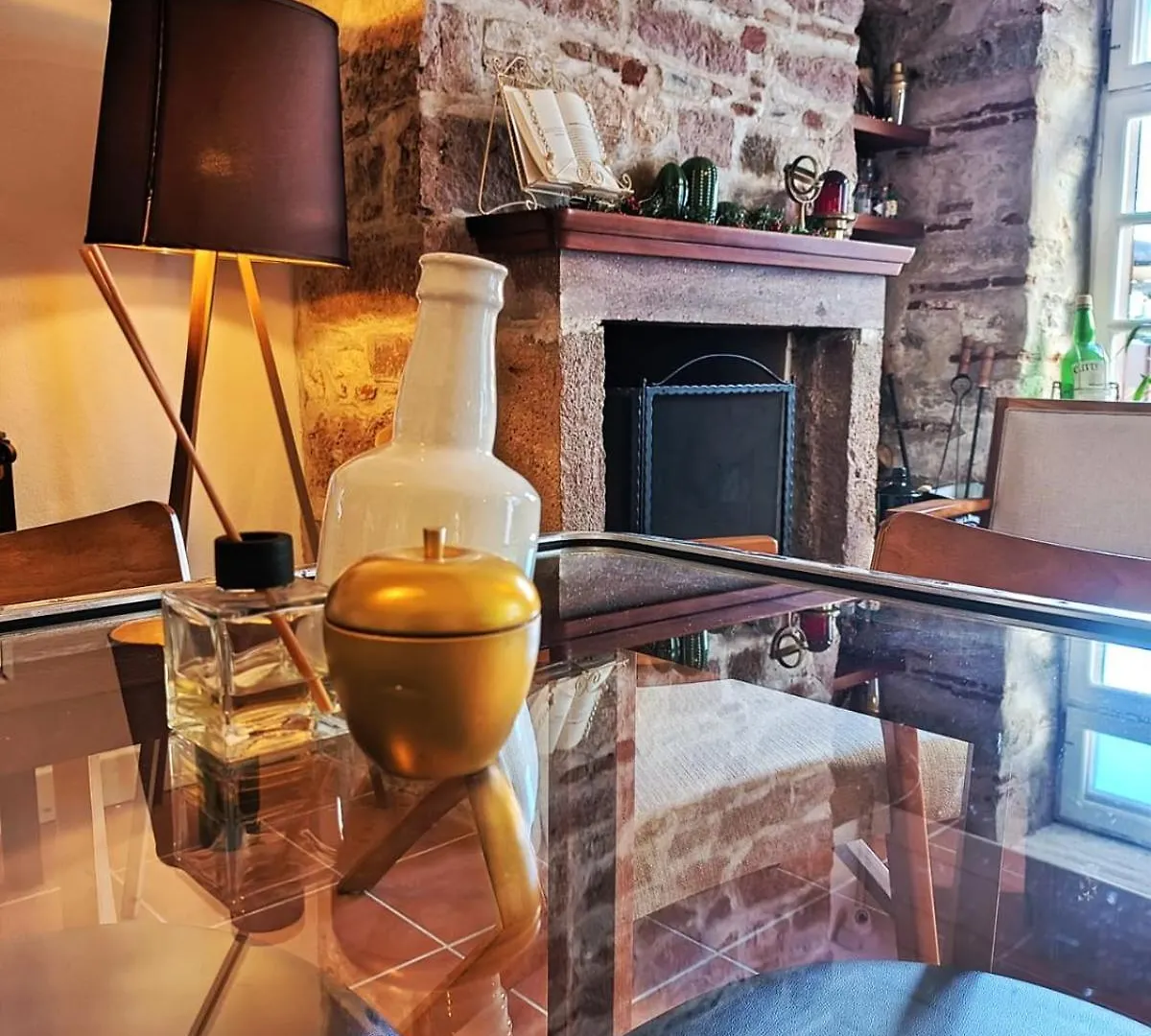 Berlin'S Guest House Urla Hotel
