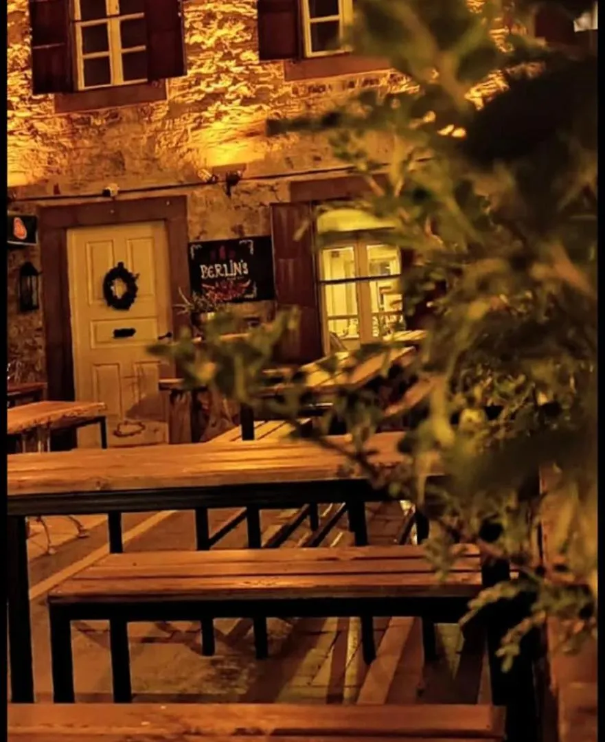 Berlin'S Guest House أورلا 0*,